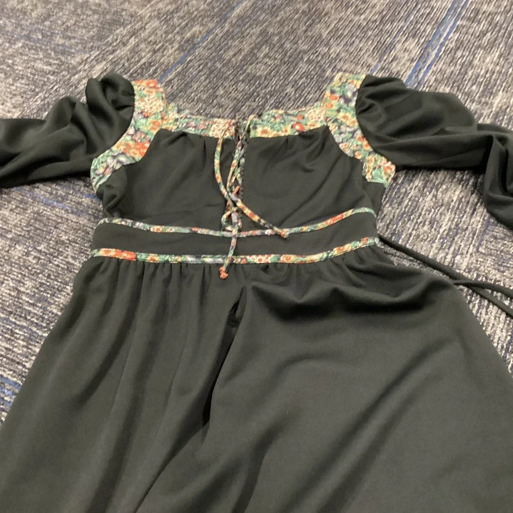 Vintage 70s Kids Black Floral Prairie Dress Lace Up Ruffle Hem Size 5